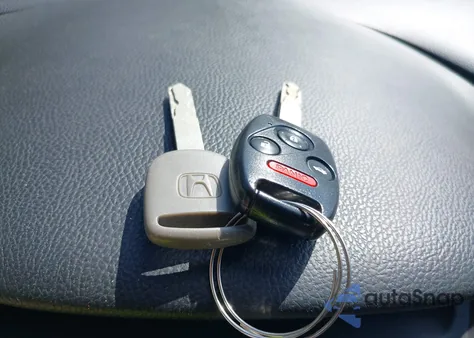 2009 Honda Accord 2.4 Ex-L from USA, damaged, VIN 1HGCP26899A045139